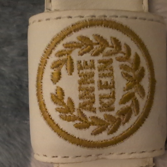 Vintage Anne Klein Women\'s Cream‎ gold Embroidered leather belt main image 5